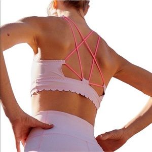 Pinky Promise Free People Movement Bramki